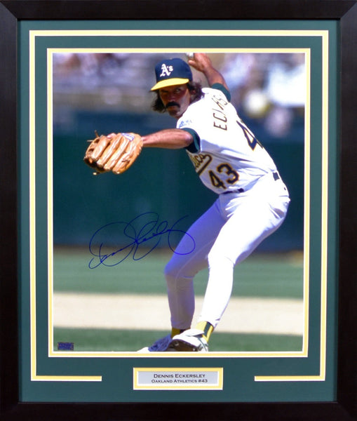 DENNIS ECKERSLEY SIGNED OAKLAND A'S ATHLETICS 16x20 FRAMED PHOTO COA