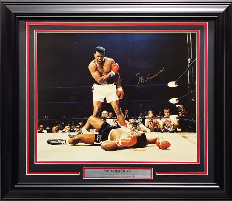 Muhammad Ali Autographed Signed Framed 16x20 Photo Beckett BAS #AC58409