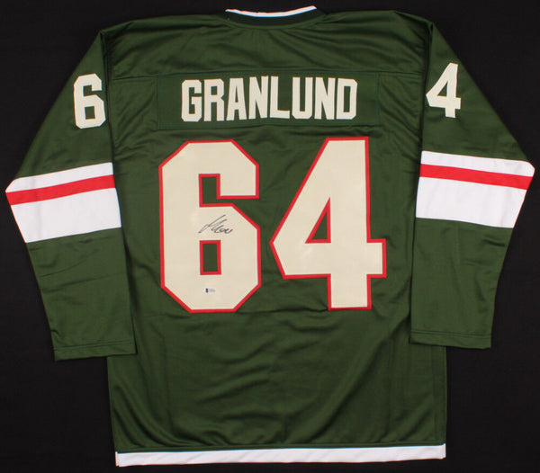 Mikael Granlund Signed Wild Jersey (Beckett COA) 9th Overall pick 2009 NHL Draft