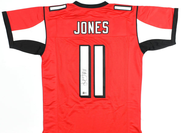 Julio Jones Autographed Red Pro Style Jersey - Beckett W Hologram *Black