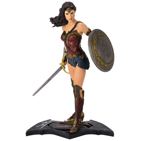 Gal Gadot Autographed DC Batman vs Superman Wonder Woman 13" Statue