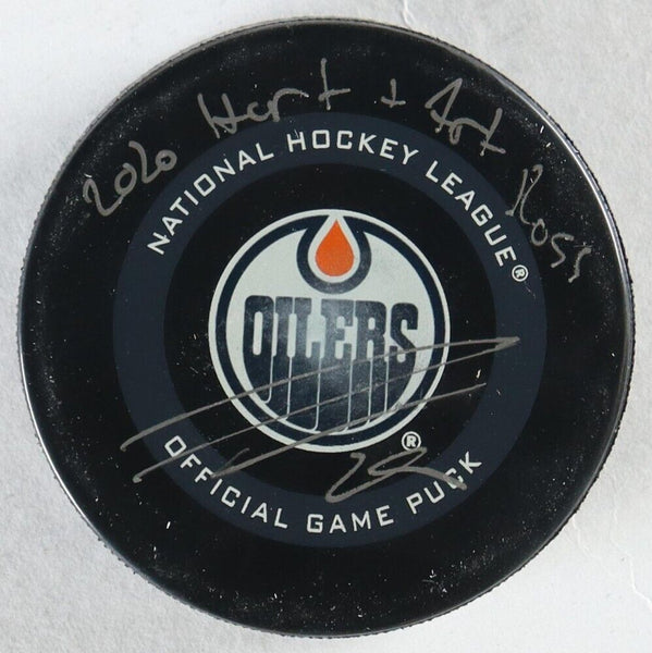 Leon Draisaitl Signed Edmonton Oilers Logo Puck Inscibd 2020 Art Ross (Fanatics)