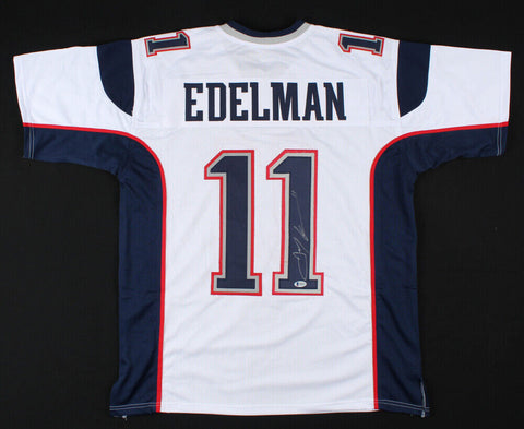 Julian Edelman Signed New England Patriots Jersey (Beckett) 3xSuper Bowl Champ