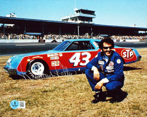 NASCAR Richard Petty Authentic Signed 8x10 Horizontal Photo BAS #BQ96457