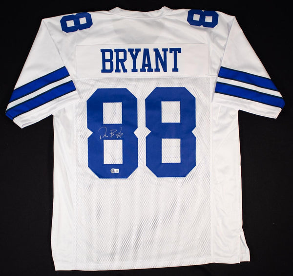 Dez Bryant Signed Dallas Cowboys White Jersey (Beckett) 3xPro Bowl Wide Receiver