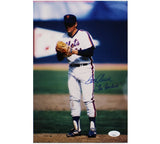 Tom Seaver Signed New York Mets Unframed 8x12 MLB Photo - The Franchise