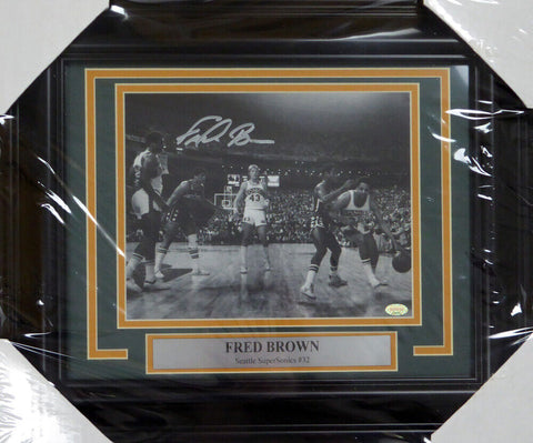 DOWNTOWN FRED BROWN AUTOGRAPHED FRAMED 8X10 PHOTO SONICS MCS HOLO 123676