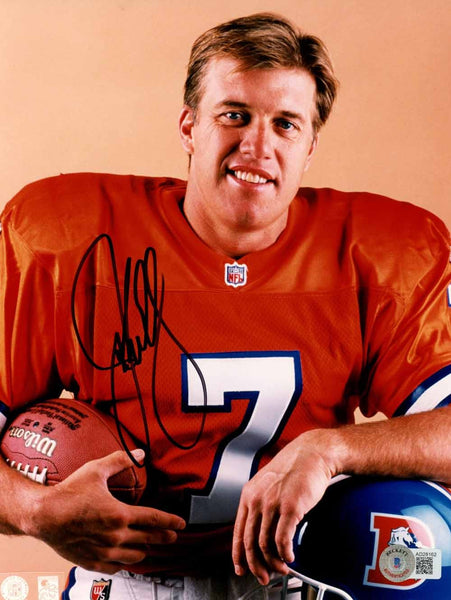 John Elway Autographed/Signed Denver Broncos 8x10 Photo Beckett 50514