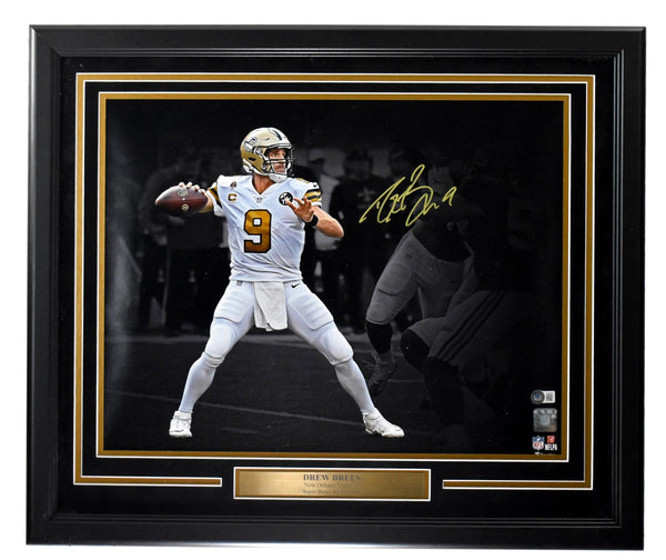 Drew Brees HOF Autographed 16x20 Photo Saints Framed Beckett 209068