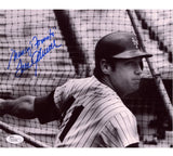 Tom Seaver Signed New York Mets Unframed 8x10 B&W MLB Photo - Nancy Favorite