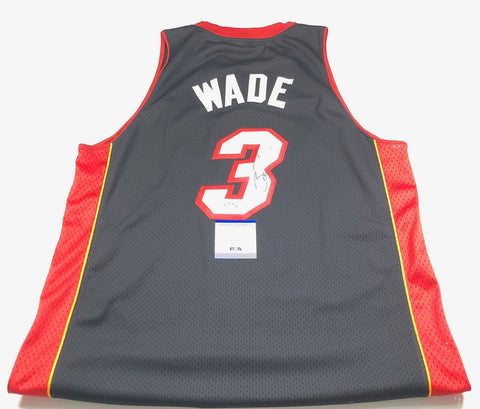 Dwyane Wade Signed Jersey PSA/DNA Miami Heat Autographed