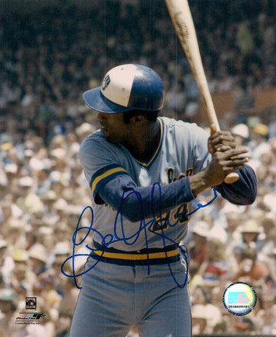 Milwaukee Brewers BEN OGLIVIE Signed 8x10 Photo #2 AUTO "Benji"