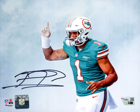 TUA TAGOVAILOA AUTOGRAPHED 8X10 PHOTO MIAMI DOLPHINS FANATICS HOLO STOCK #220685