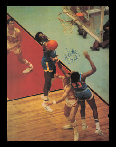 Sidney Wicks Autographed Signed 8x11 Magazine Photo UCLA SKU #237954