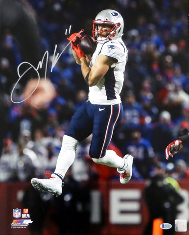 Julian Edelman Autographed Signed 16x20 Photo New England Patriots Beckett