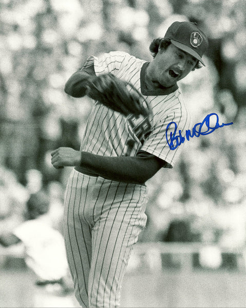 Brewers Pitcher BOB McCLURE Signed 8x10 Photo #5 AUTO - 1982 World Series