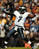 Michael Vick Signed Philadelphia Eagles 8x10 Football Photo BAS 37173