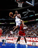 ALLEN IVERSON AUTOGRAPHED 8X10 PHOTO PHILADELPHIA 76ERS BECKETT WITNESS 243617