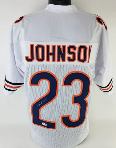Roschon Johnson Signed Chicago Bears Jersey (Beckett) 2023 Draft Pk / U of Texas
