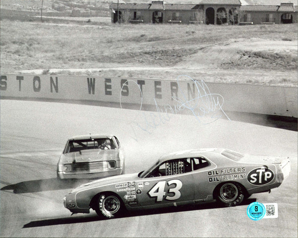 Richard Petty NASCAR Authentic Signed 8x10 Horizontal Photo Autographed BAS 1