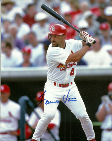 Cardinals FERNANDO VINA Signed 8x10 Photo #1 AUTO - 2000-2003 - 2 x Gold Glove
