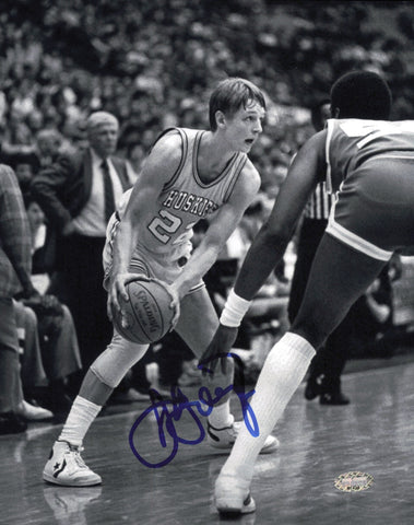 Detlef Schrempf Autographed 8x10 Photo University of Washington MCS Holo #87424