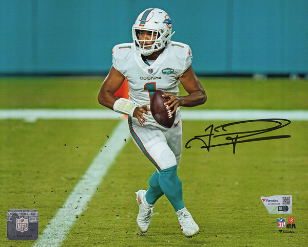 Tua Tagovailoa Signed Dolphins White Jersey Action 8x10 Photo - (FANATICS COA)