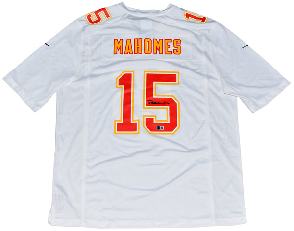 PATRICK MAHOMES SIGNED KANSAS CITY CHIEFS TUNDRA WHITE NIKE JERSEY BECKETT