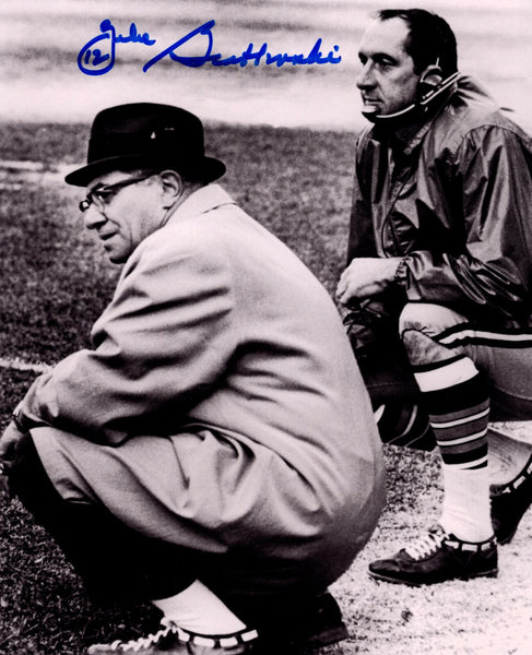 Packers Quarterback ZEKE BRATKOWSKI Signed 8x10 Photo #9 AUTO - SB I & II Champs