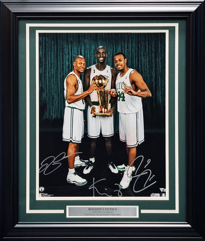PIERCE, GARNETT & ALLEN AUTOGRAPHED FRAMED 16X20 PHOTO CELTICS BIG 3 BECKETT