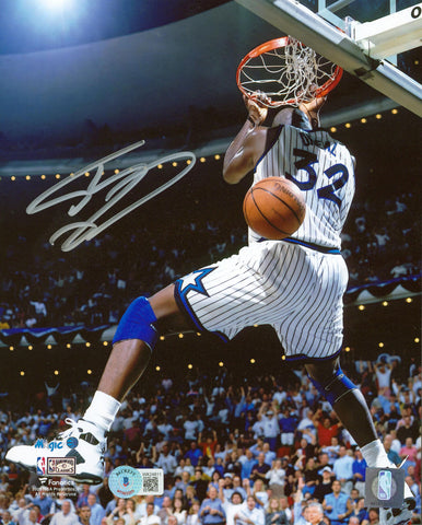 Magic Shaquille O'Neal Authentic Signed 8x10 Vertical Dunk Photo BAS Witnessed