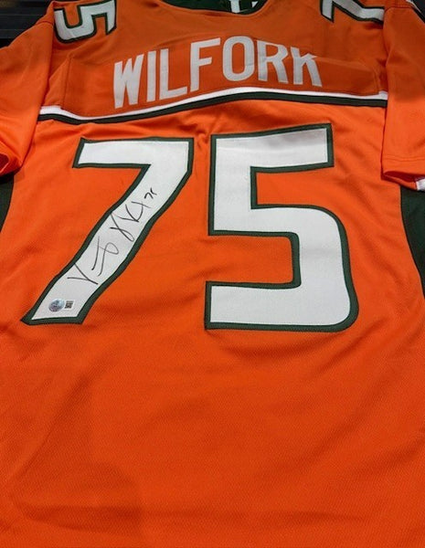 Vince Wilfork Signed Miami Hurricanes Jersey (Beckett) 2xSuper Bowl Champs/ Pats