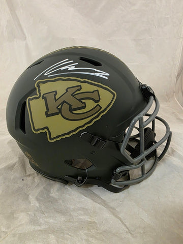 KENNETH WALKER III SIGNED KC CHIEFS F/S STS4 SPEED AUTHENTIC HELMET BECKETT QR