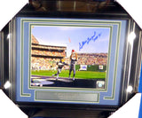 STEVE LARGENT AUTOGRAPHED FRAMED 8X10 PHOTO SEAHAWKS "HOF 95" MCS HOLO 130245