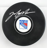 Mark Messier Autographed New York Rangers Hockey Puck - Beckett Holo