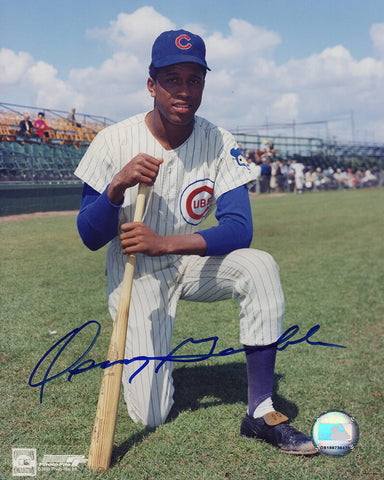 Oscar Gamble Signed Chicago Cubs Kneel Pose With Bat 8x10 Photo - (SCHWARTZ COA)