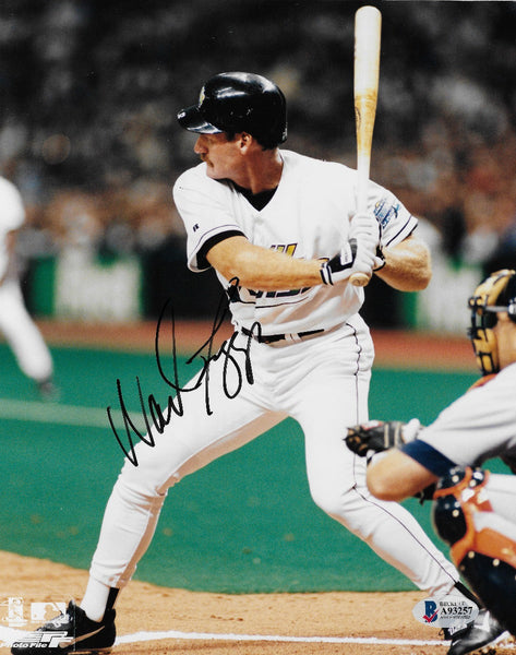 Wade Boggs Autographed Tampa Devil Rays 8x10 Photo Beckett Authenticated
