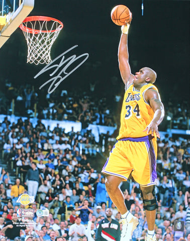 Lakers Shaquille O'Neal Signed 16x20 Vertical Dunk Photo Vs Blazers BAS Witness