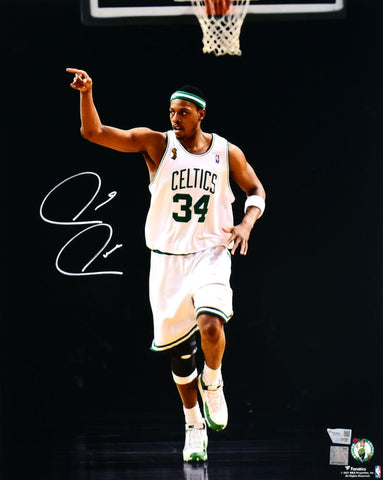 Paul Pierce Autographed Boston Celtics 16x20 Spotlight Pointing Photo - Fanatics