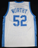 James Worthy Signed North Carolina Tar Heels Jersey "82 NCAA Champs" (Beckett)