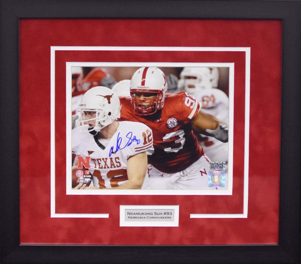 NDAMUKONG SUH SIGNED NEBRASKA CORNHUSKERS 8x10 FRAMED PHOTO COA
