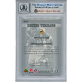 Adrian Peterson Autographed 07 UD SP Rookie Threads Trading Card Beckett 49813