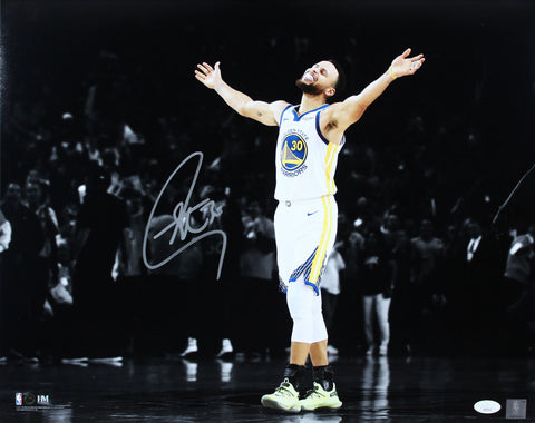 Warriors Stephen Curry Authentic Signed 16x20 Horizontal Spotlight Photo JSA