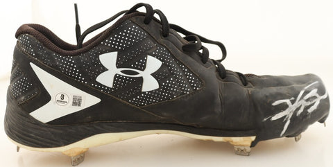 Sammy Sosa Signed Game-Used Under Armour Baseball Cleat (Beckett) Chicago Cubs