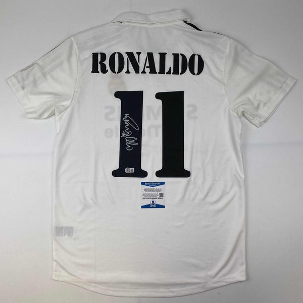 Autographed/Signed Ronaldo Nazario Real Madrid White Jersey Beckett BAS COA