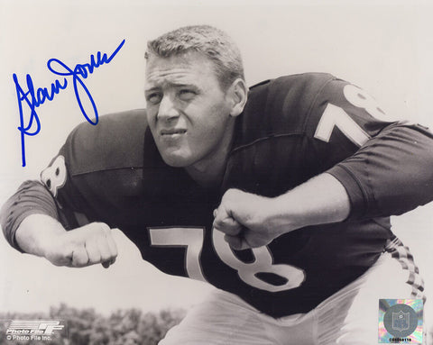 Stan Jones Signed Chicago Bears B&W Pose 8x10 Photo - (SS COA)