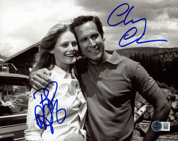 CHEVY CHASE & BEVERLY D'ANGELO AUTOGRAPHED 8X10 PHOTO VACATION BECKETT 236572