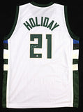 Jrue Holiday Milwaukee Bucks Signed White Jersey / 2021 NBA Champion (Beckett)