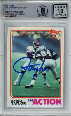 Lawrence Taylor Autographed 1982 Topps #435 Rookie Card Beckett 10 Slab 39260
