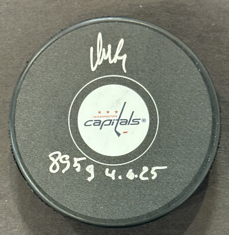 Alexander Ovechkin Signed Capitals #895 Record Dated Goal Puck Auto Fanatics Coa